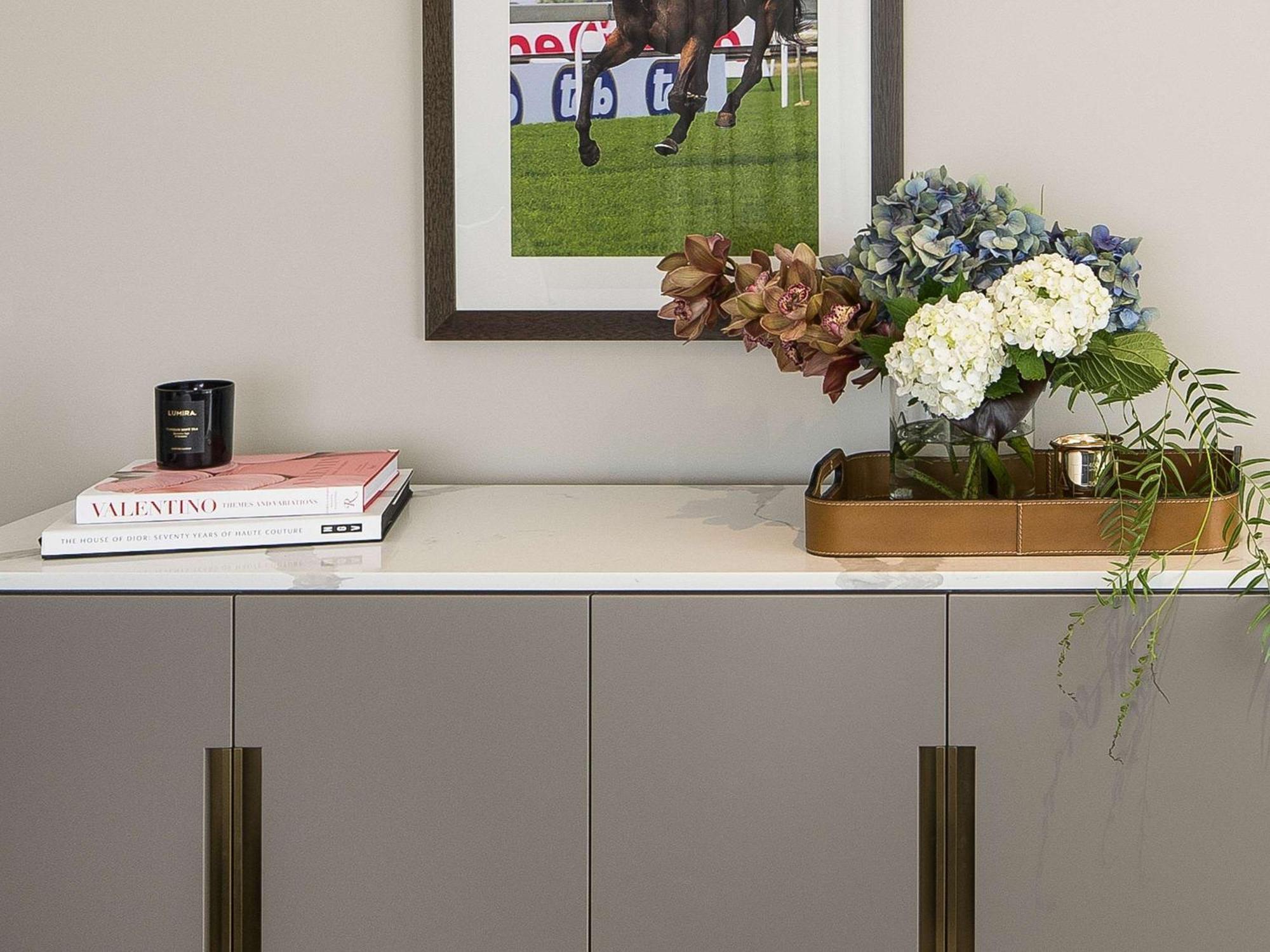 The William Inglis Mgallery Warwick Farm Εξωτερικό φωτογραφία A sideboard