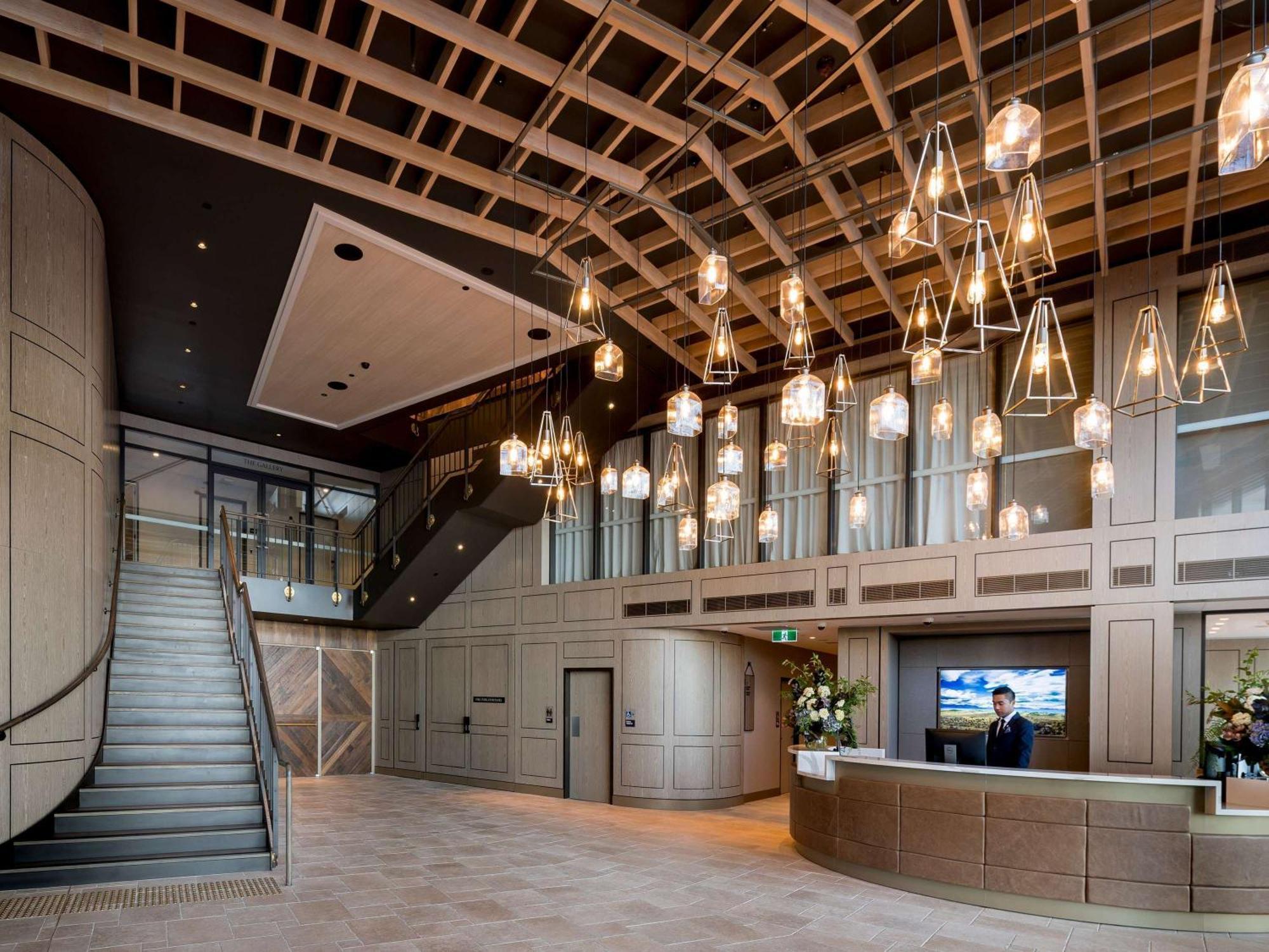 The William Inglis Mgallery Warwick Farm Εξωτερικό φωτογραφία The interior of the clubhouse