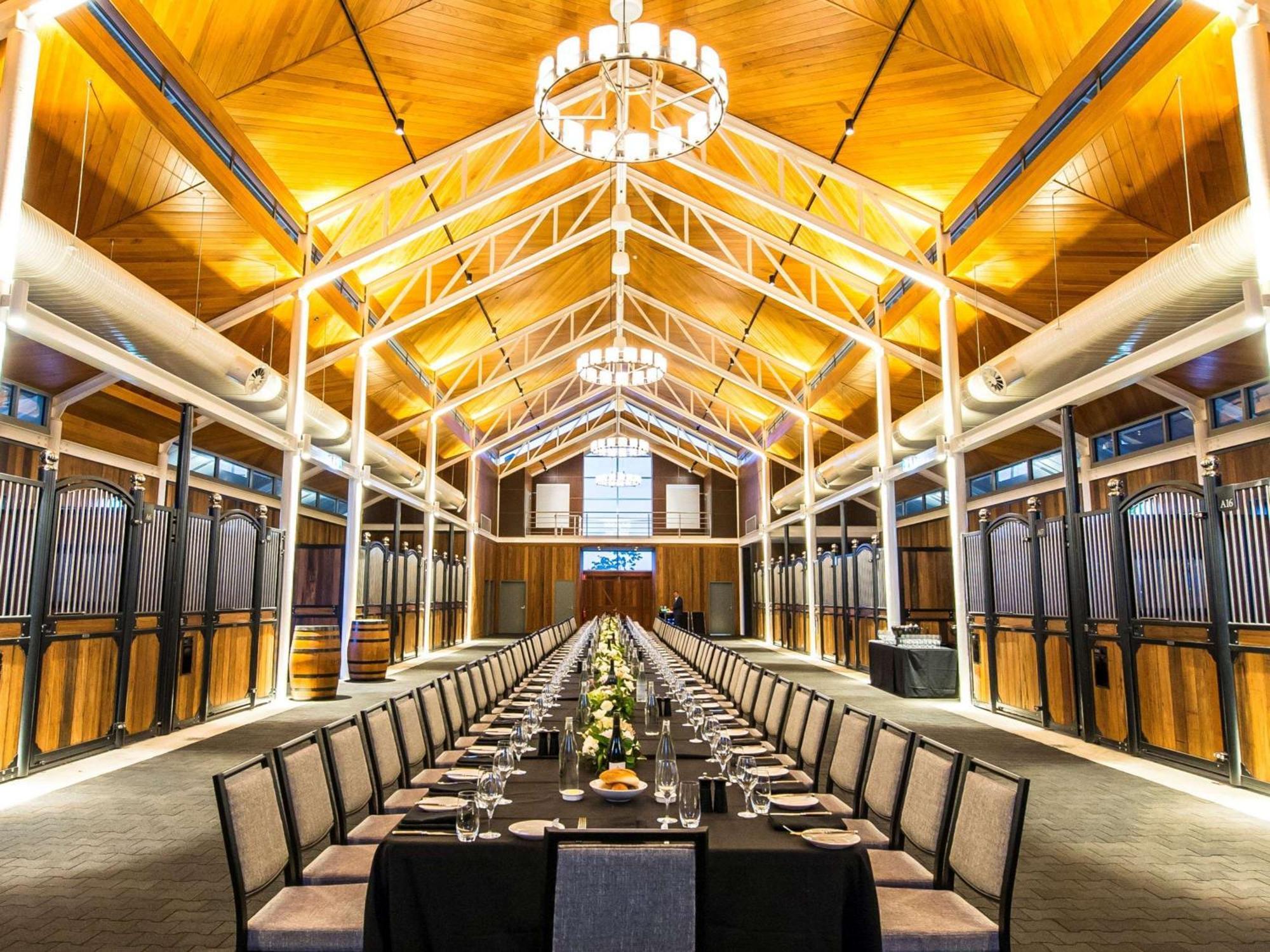 The William Inglis Mgallery Warwick Farm Εξωτερικό φωτογραφία The Long Room