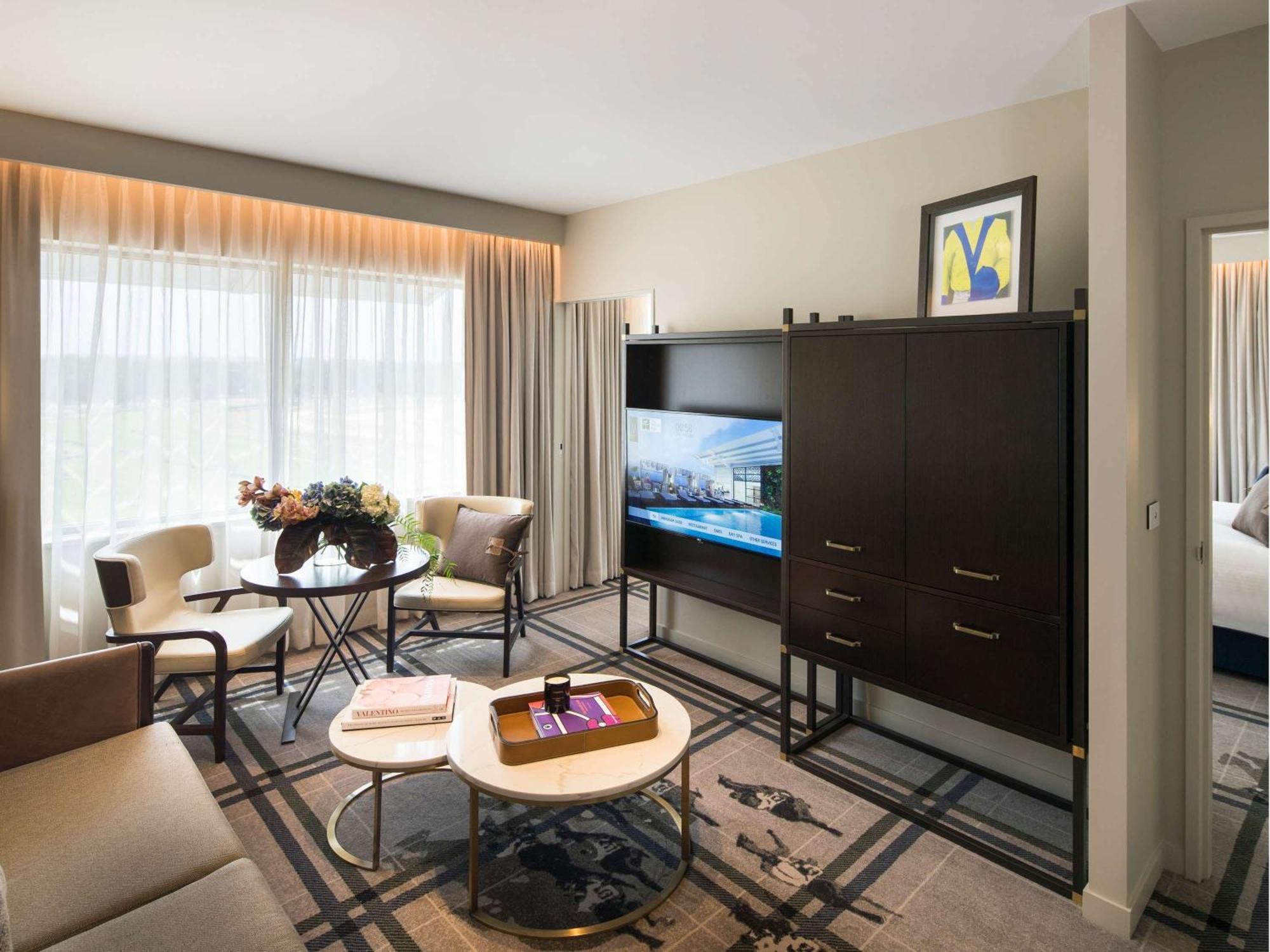 The William Inglis Mgallery Warwick Farm Εξωτερικό φωτογραφία A suite at the hotel
